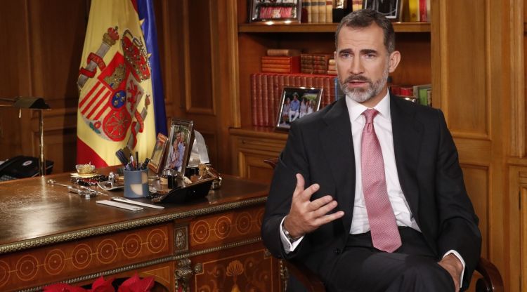 El rei Felip VI durant el seu missatge de Nadal al palau de la Zarzuela. Casa Reial