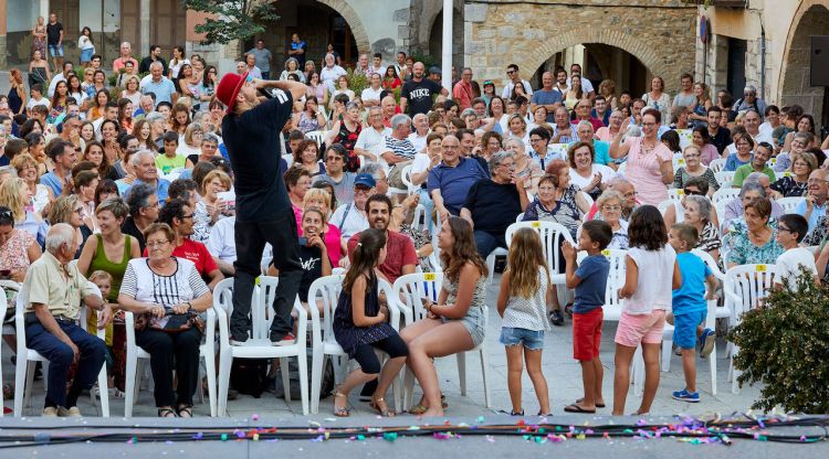 Un dels instants de la celebració de l'espectacle, ahir a Peralada. Toti Ferrer