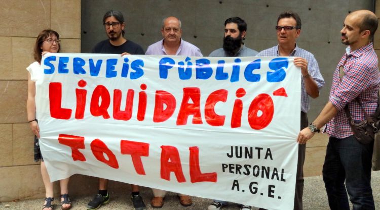 Pla general de l'acte de protesta de la Junta de Personal Funcionari de Girona per la falta de treballadors i recursos. ACN