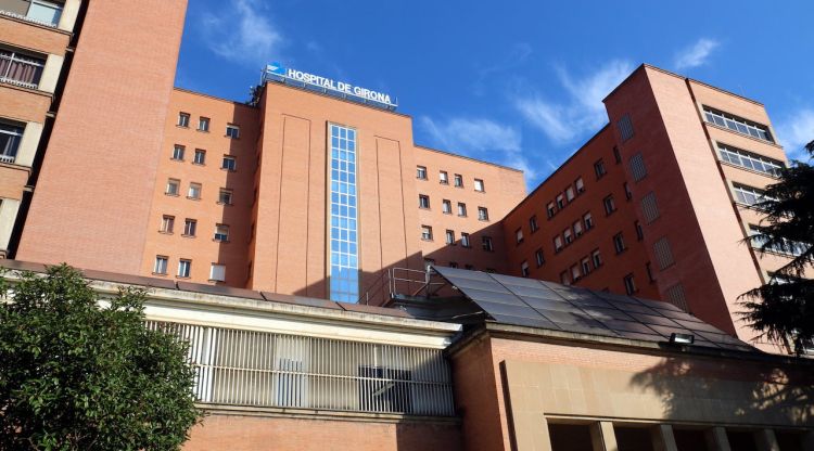Façana de l'hospital Trueta de Girona. ACN