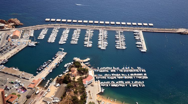 Perspectiva aèria del Port de Sant Feliu de Guíxols