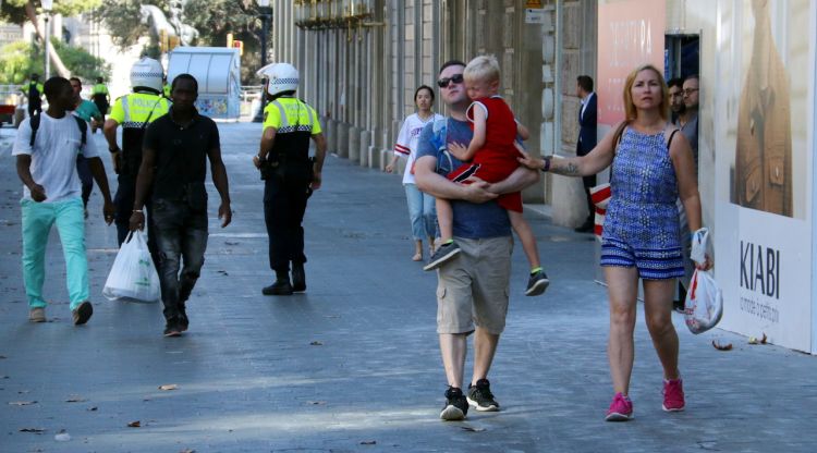 Passeig de Gràcia entre Gran Via i Plaça Catalunya, quan ha estat desallotjada. ACN