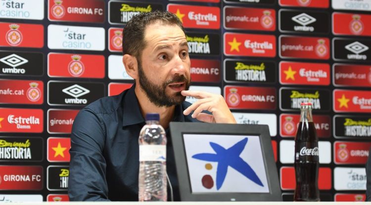 Pablo Machín en el trancurs de la roda de premsa. Girona FC