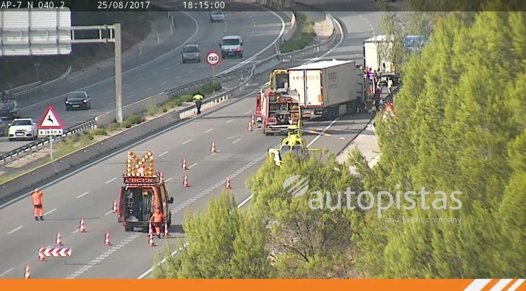 L'accident vist des d'una de les càmeres de seguretat de l'autopista. Abertis/Autopistas