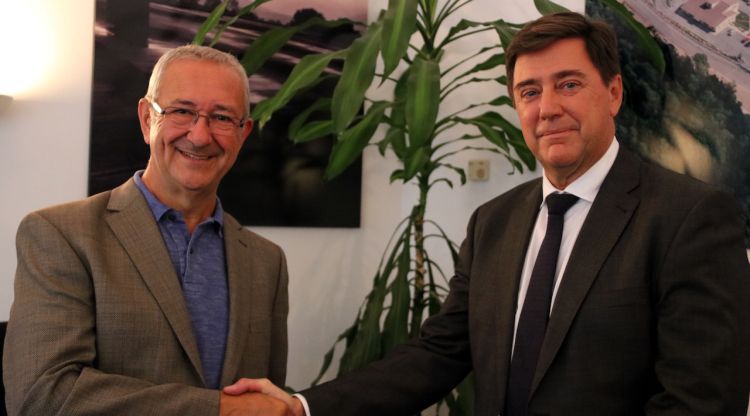El president del Consorci de la Costa Brava, Carles Pàramo, i el director de l'Agència Catalana de l'Aigua, Jordi Agustí. ACN