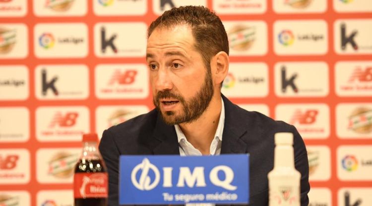 Pablo Machín en el transcurs de la roda de premsa. Girona FC