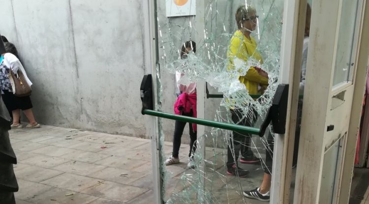 La Guàrdia Civil ha rebentat les portes per poder accedir. Catalunya Ràdio