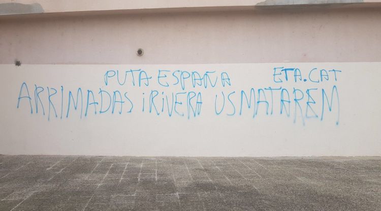 La suposada pintada a la seu de Ciutadans que ha denunciat el partit. Inés Arrimadas