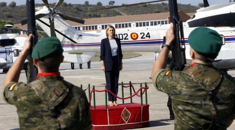 La ministra de Defensa, Maria Dolores de Cospedal, avui a Sant Climent Sescebes. ACN