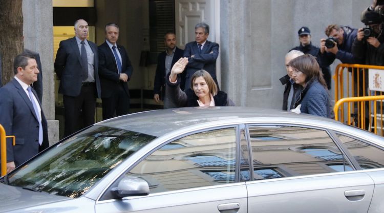 La presidenta del Parlament, Carme Forcadell, en el moment de la seva arribada al Tribunal Suprem. ACN