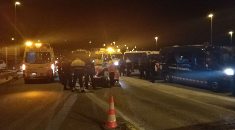 Lloc on la policia ha disparat un tret a un jove que cridava 'Al·là és gran'