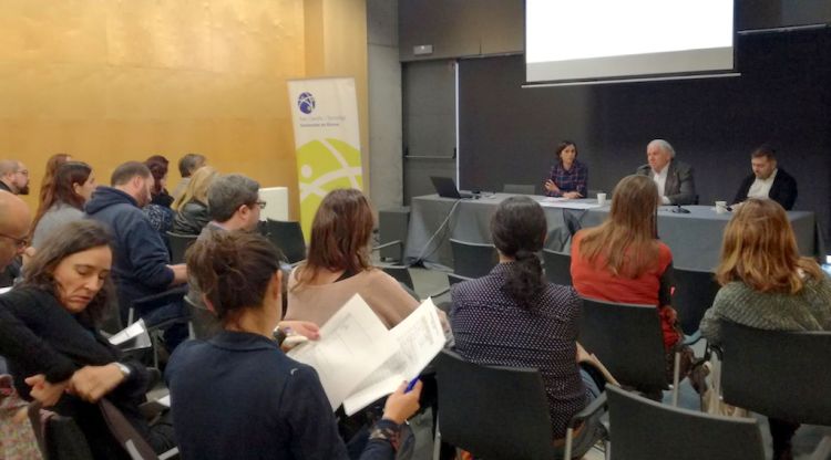Un moment de la jornada sobre ocupacions irregulars feta al Parc Científic i Tecnològic de la UdG. ACN