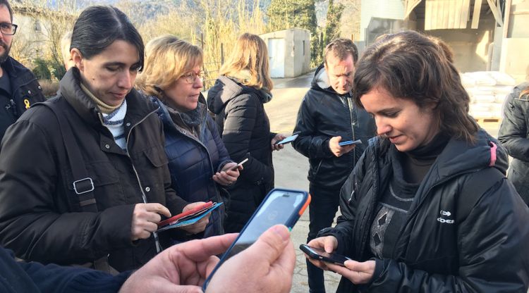 Participants en la presentació de l'app 'Bas de màgia'