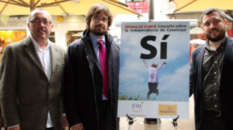 Albert Riera, primer per l'esquerra, donà suport explícit a la consulta del 25 d'abril