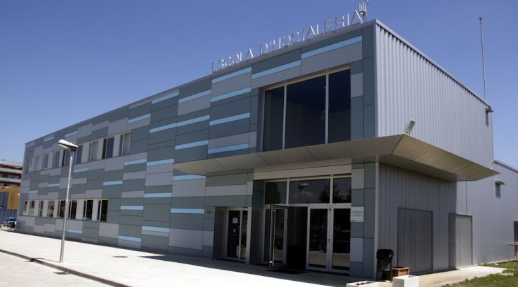 Les oficines de Promoció Econòmica es troben a la primera planta de l'Escola d'Hostaleria (arxiu). ACN