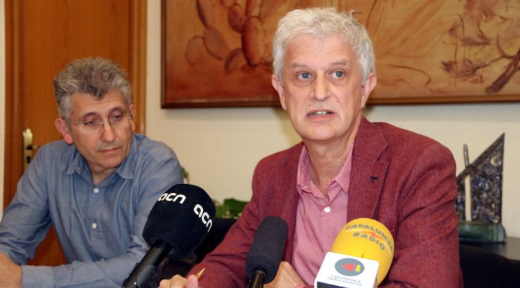 L'alcalde de Blanes, Mario Ros, avui fent balanç dels més de 100 dies a l'ajuntament. ACN
