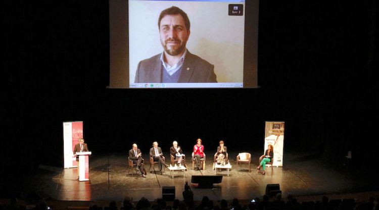 L'exconseller Toni Comín inaugurant el congrés mèdic a Girona. ACN