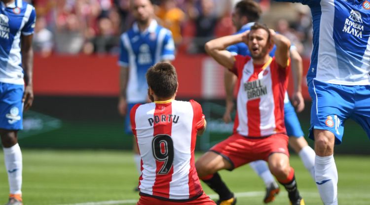 Portu i Stuani han vist frustrades les seves ocasions de fer un gol. Girona FC