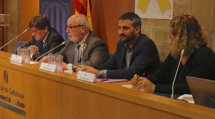 Un moment de la roda de premsa en què ha intervingut l'alcalde de Torroella de Montgrí, Josep Maria Rufí. ACN