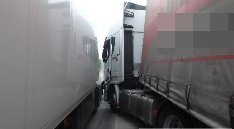 El camió accidentat