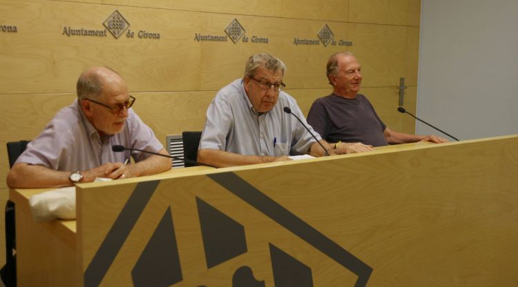 Els tres patrons de la Fundació Prudenci Bertrana en la presentació de la 51a edició dels Premis Literaris de Girona l'any passat. ACN