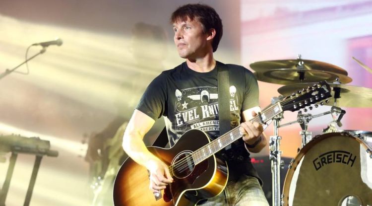 James Blunt ahir a l'escenari de Cap Roig. José Irun