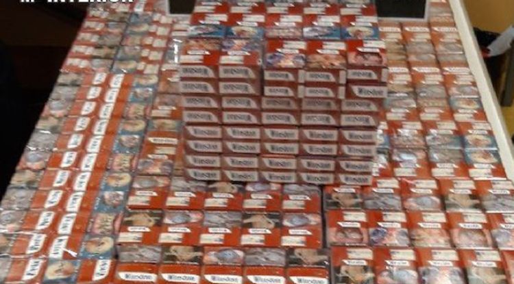 Els 600 paquets de tabac confiscats a l'Aeroport de Girona per la Guàrdia Civil