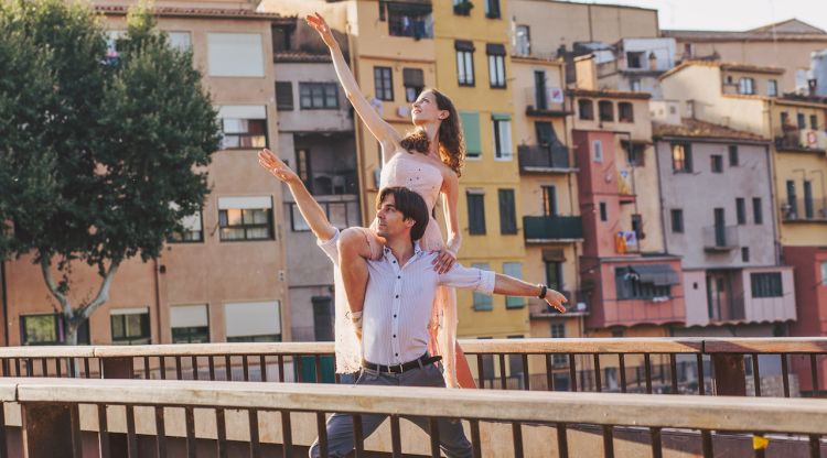 Imatge promocional del festival benèfic 'Girona en moviment'