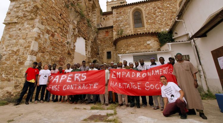 Els immigrants tancats a l'Esbarjo Parroquial de Blanes