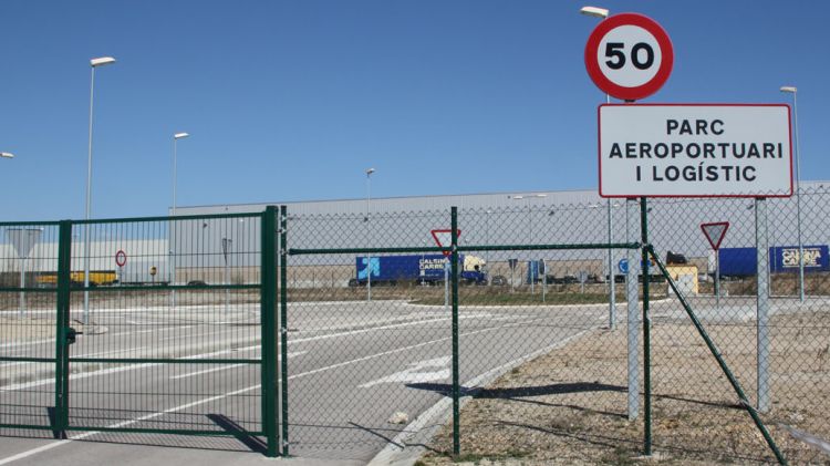Els terrenys que ha d'ocupar el nou parc aeroportuari i logístic, situats a tocar de l'aeroport Girona-Costa Brava © ACN