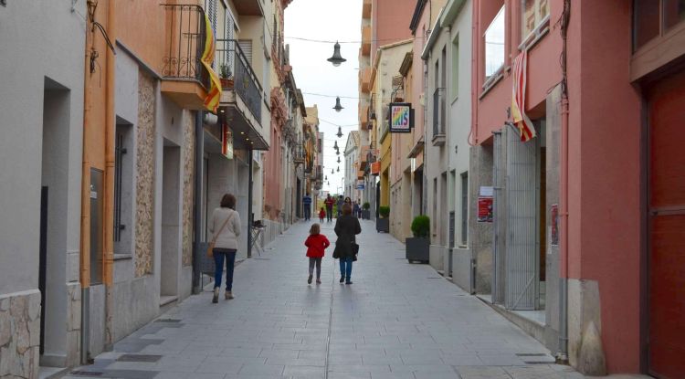 El carrer Barraquetes, un dels eixos comercials del municipi