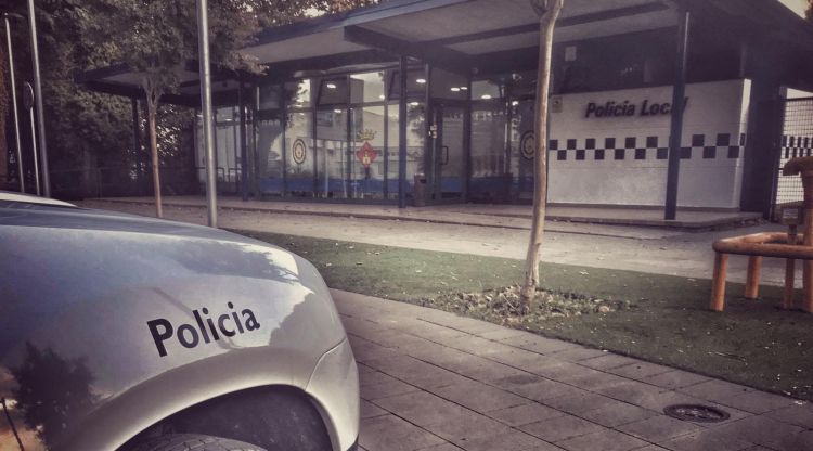 Exterior de la comissaria de la Policia Local d'Hostalric