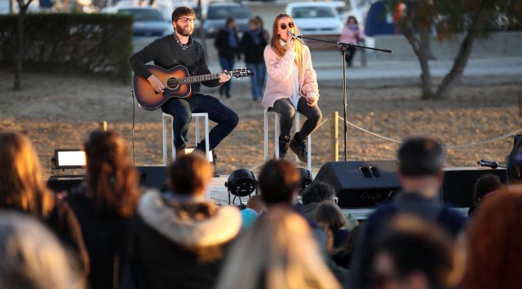 Beth en el concert d'ahir al Festivalet de Roses. Gerard Blanché