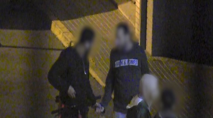 Una de les transaccions de droga interceptades a Palafrugell. Mossos d\'Esquadra