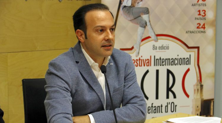 El director del Festival Internacional del Circ, Genís Matabosch, avui durant el balanç de la 8a edició del festival. ACN