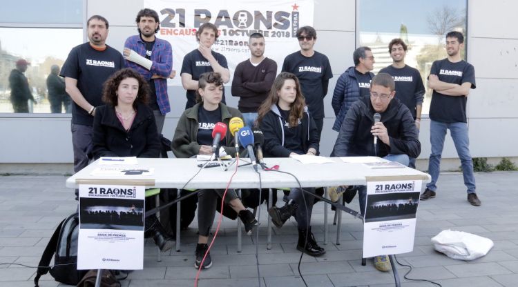 Roda de premsa dels encausats per les mobilitzacions l'aniversari de l'1-O. ACN