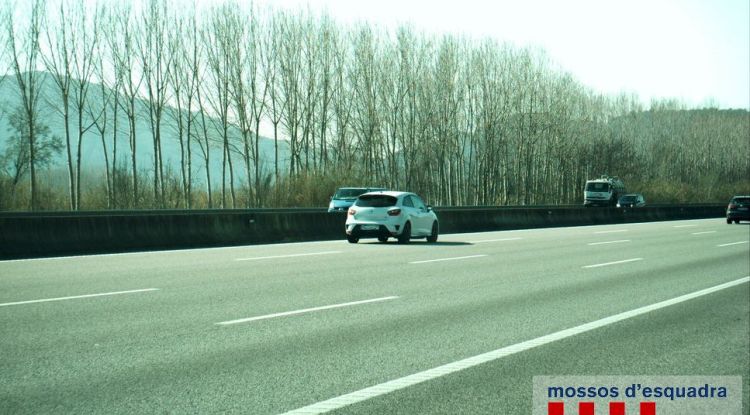 El vehicle que circulava a 216 km/h per l'AP-7 a Sant Julià de Ramis