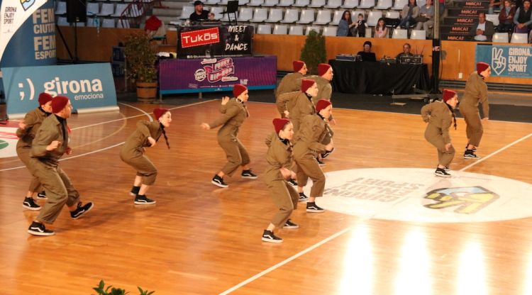 Un instant de l'actuació d'un dels grups participants. ACN