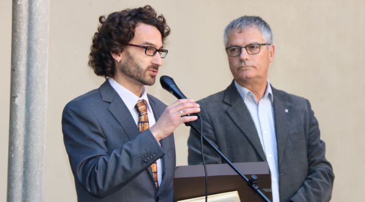 El comissari de l'Any Bertrana, Oriol Ponsatí-Murlà, i el delegat del Govern, Eudald Casadesús, en l'esmorzar literari a Casa Solterra a Girona. ACN