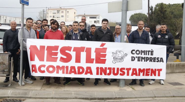 Concentració de la Nestlé a Girona avui contra l'acomiadament d'un treballador per malaltia. ACN