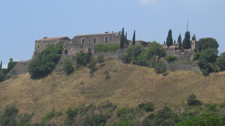 Exterior del castell d'Hostalric © AG