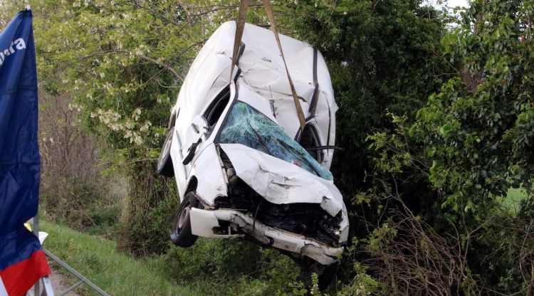 El vehicle on ha mort un conductor a Bàscara. ACN