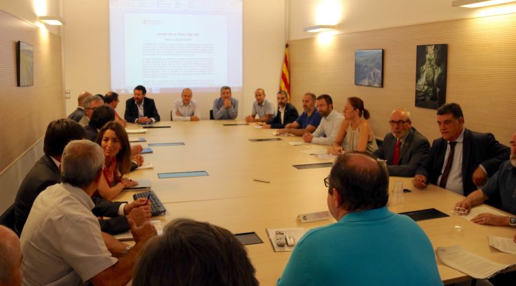 Imatge de la reunió de la Taula del Ter (arxiu)