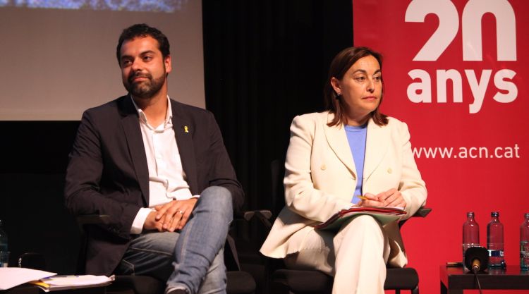 Quim Ayats i Sílvia Paneque durant un debat electoral. ACN