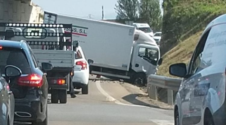 La furgoneta implicada en l'accident. Anti-Radars Garrotxa