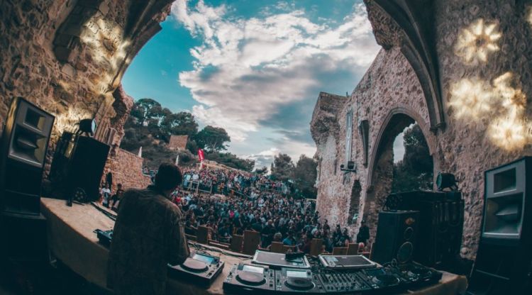 Festival Fort