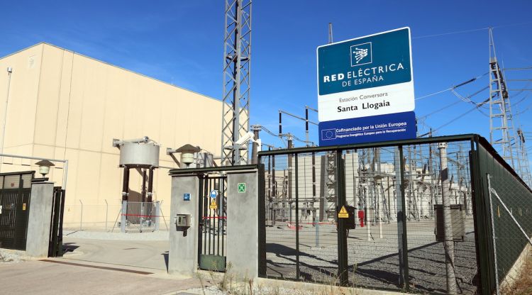 Entrada a l'estació conversora de Santa Llogaia d'Àlguema, punt d'inici de la interconnexió. ACN