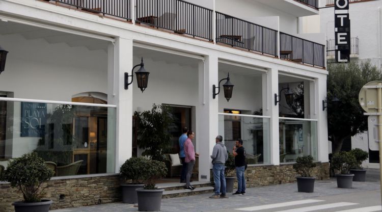 Pla general de l'hotel on han trobat la parella morta. ACN