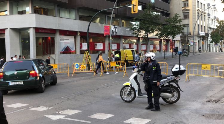 L'Avinguda Gran Via de Jaume I el dijous al matí ja es va tancar al trànsit. M.Estarriola