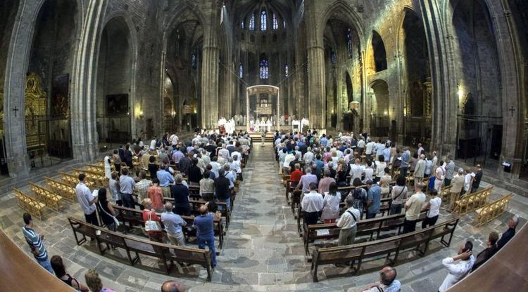 Missa a la catedral de Girona (arxiu)